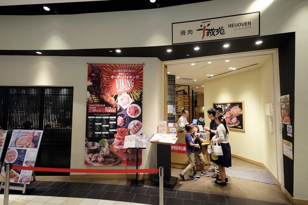 ▌東京景點▌ 日本橋COREDO室町 x 全新登場台場【DiverCity Tokyo 購物中心實物大小獨角獸鋼彈立像】
