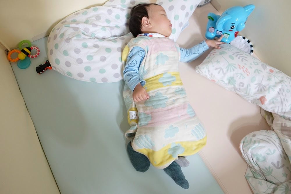 ▌已結團▌孕期必備♥英國Dreamgenii多功能孕婦枕♥孕期睡眠、產後哺乳必備好物