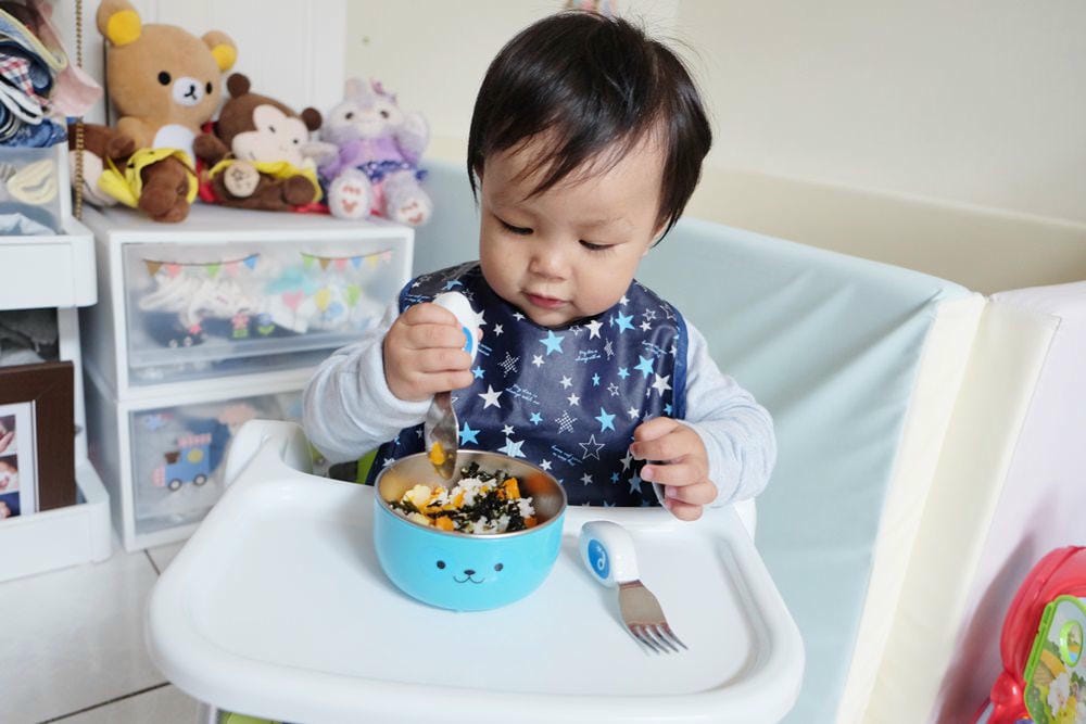 ▌已結團▌寶寶自我進食的第一個餐具【英國Doddl 】人體工學學習餐具(前100名下單送好禮)