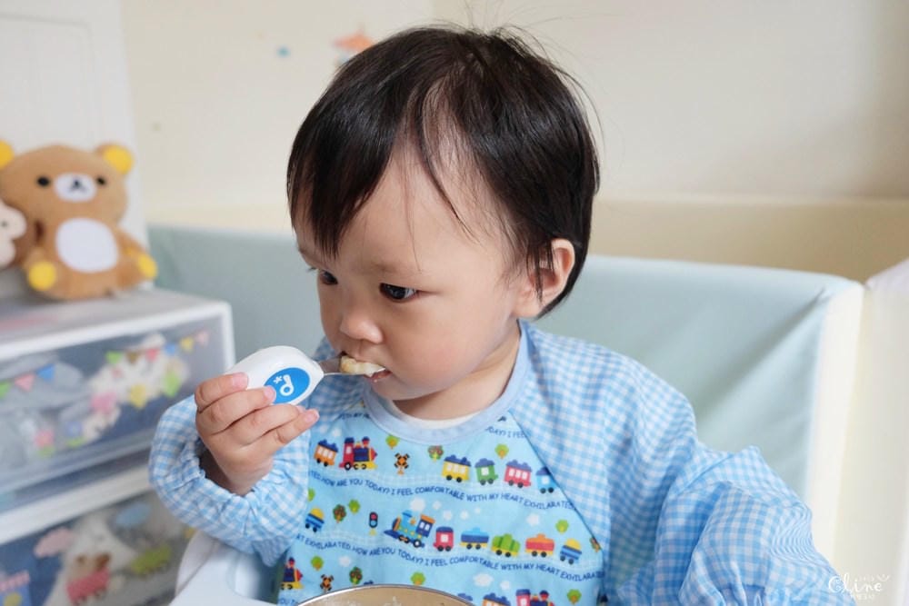 ▌已結團▌寶寶自我進食的第一個餐具【英國Doddl 】人體工學學習餐具(前100名下單送好禮)
