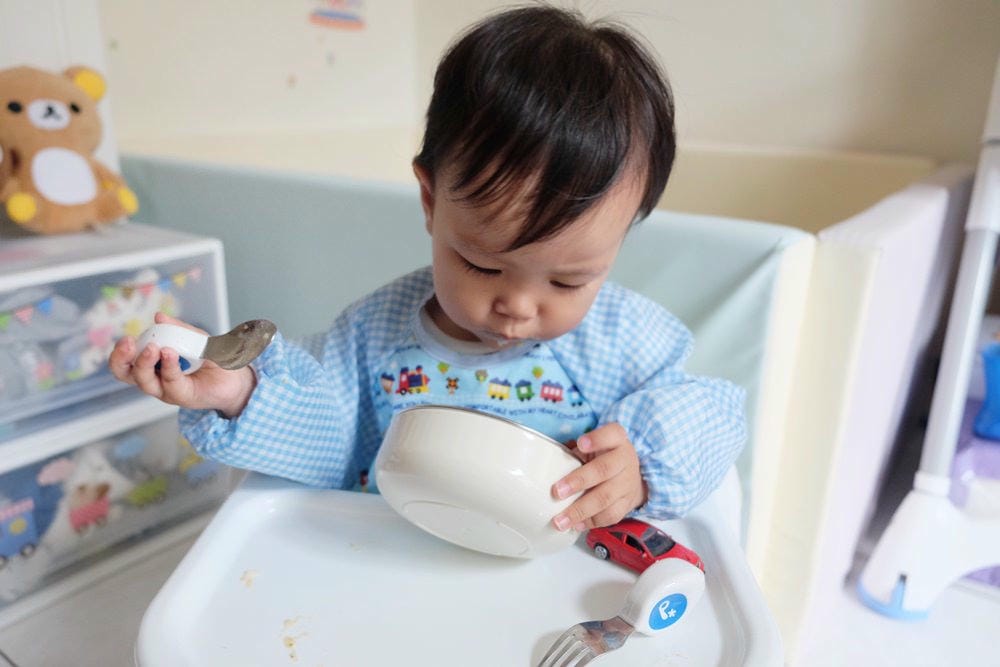 ▌已結團▌寶寶自我進食的第一個餐具【英國Doddl 】人體工學學習餐具(前100名下單送好禮)