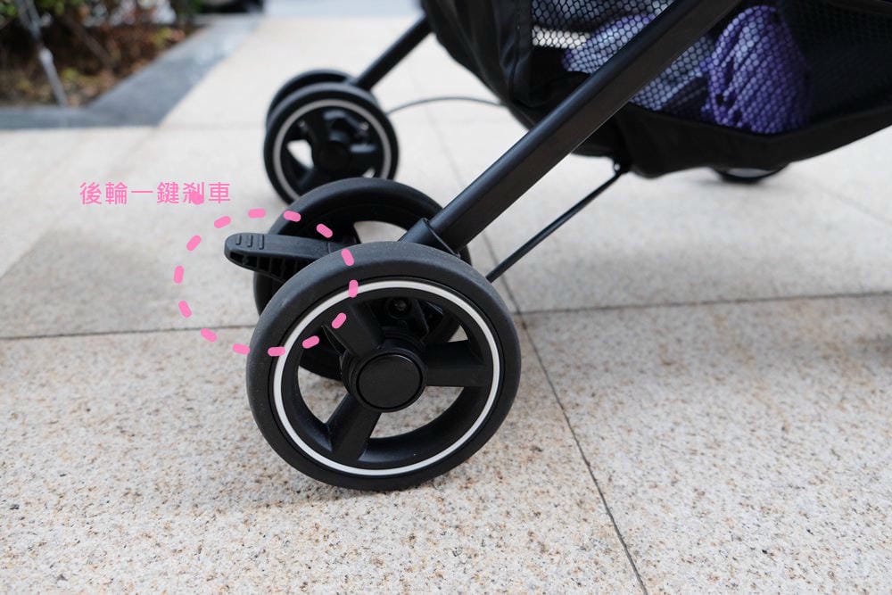 ▌已結團▌CP值超高的【Whiz BeBe 膠囊車】全台最小台手推車(可單手收折的登機車)