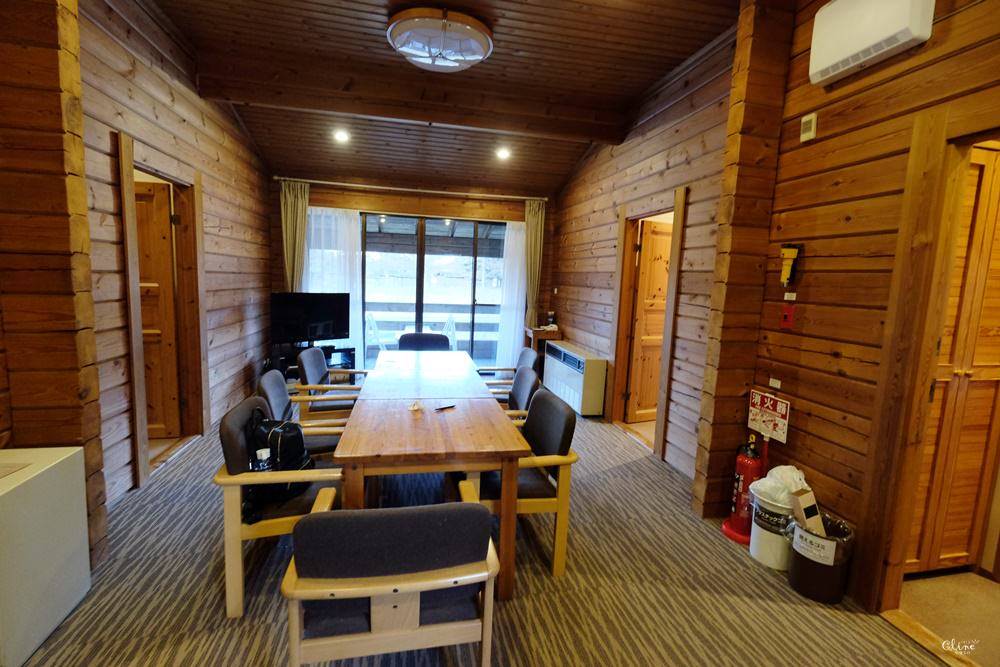 ▌日本滑雪自由行▌輕井澤王子大飯店l西館小木屋住宿心得。親子滑雪+outlet購物行程超適合