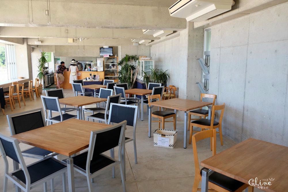 ▌沖繩海景咖啡▌無敵海景【On The Beach Cafe】 陽光沙灘，沒有比基尼