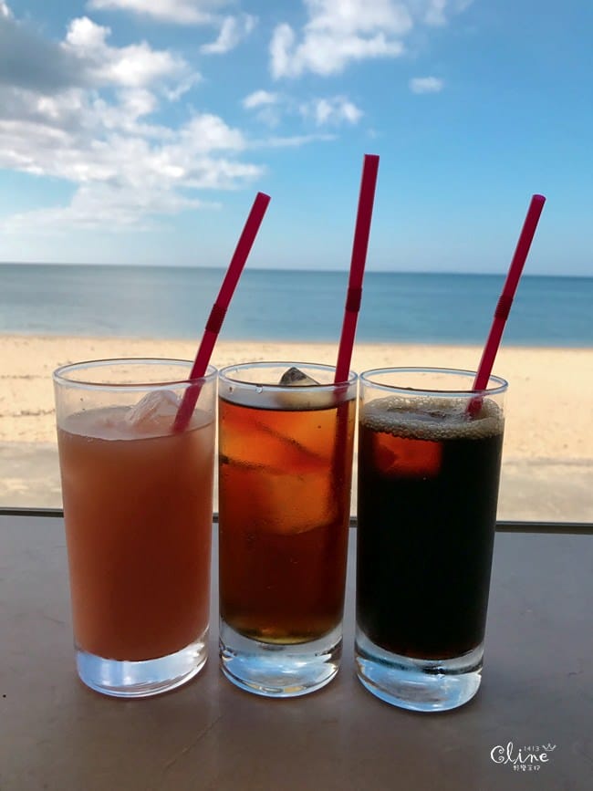 ▌沖繩海景咖啡▌無敵海景【On The Beach Cafe】 陽光沙灘，沒有比基尼