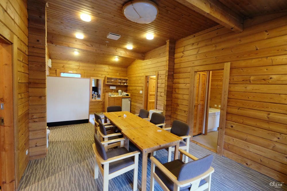 ▌日本滑雪自由行▌輕井澤王子大飯店l西館小木屋住宿心得。親子滑雪+outlet購物行程超適合