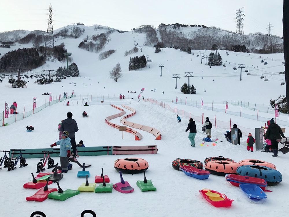 ▌日本滑雪自由行▌苗場王子大飯店x日本滑雪中毒者教練推薦必訪親子滑雪勝地(雪具裝備免煩惱)