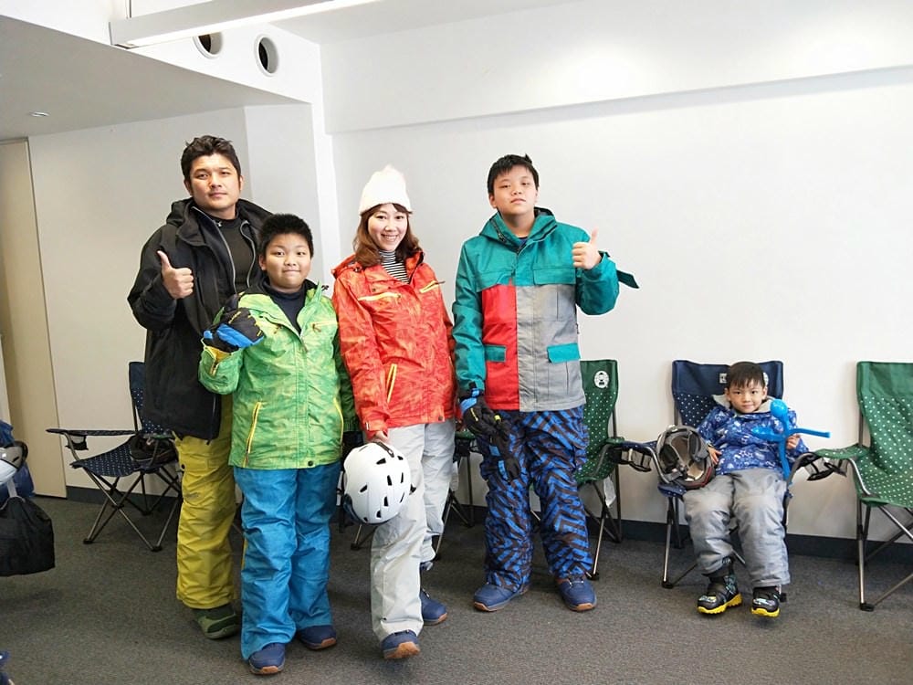 ▌日本滑雪自由行▌苗場王子大飯店x日本滑雪中毒者教練推薦必訪親子滑雪勝地(雪具裝備免煩惱)