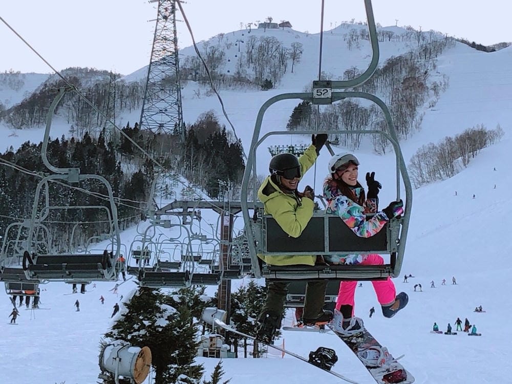 ▌日本滑雪自由行▌苗場王子大飯店x日本滑雪中毒者教練推薦必訪親子滑雪勝地(雪具裝備免煩惱)