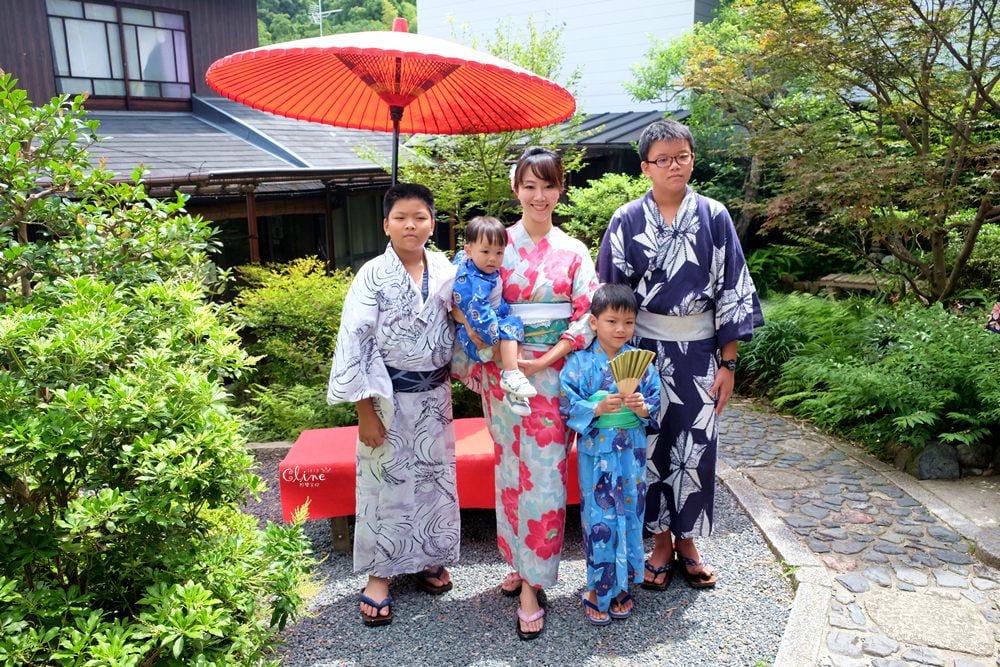 ▌2018京都和服體驗 ▌清水寺岡本和服、超好拍的IG打卡點八坂庚申堂、二年坂三年坂
