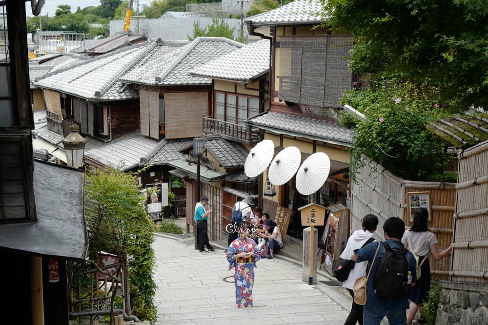 ▌2018京都和服體驗 ▌清水寺岡本和服、超好拍的IG打卡點八坂庚申堂、二年坂三年坂