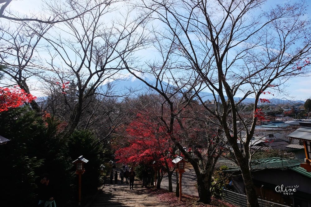 ▌河口湖景點▌2018新倉富士淺間神社。春櫻秋楓必來的景點之一 - 第8張圖 ▌河口湖景點▌2018新倉富士淺間神社。春櫻秋楓必來的景點之一