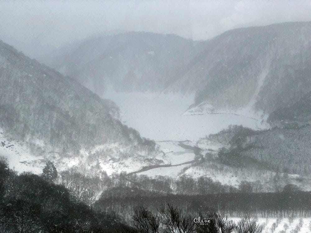 ▌2018日本滑雪  ▌陽光男孩苗場王子滑雪場，搭龍纜看田代湖