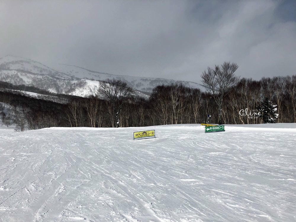 ▌2018日本滑雪  ▌陽光男孩苗場王子滑雪場，搭龍纜看田代湖