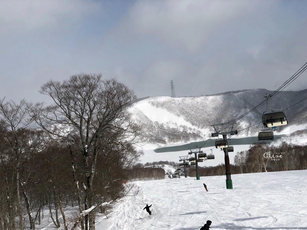 ▌2018日本滑雪  ▌陽光男孩苗場王子滑雪場，搭龍纜看田代湖