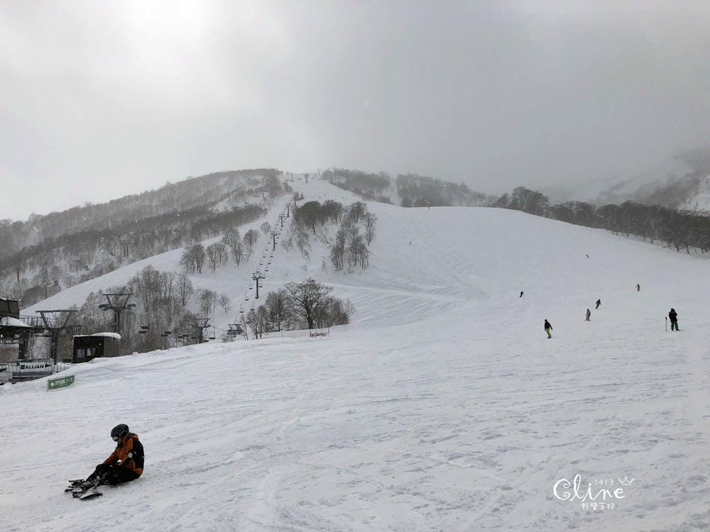 ▌2018日本滑雪  ▌陽光男孩苗場王子滑雪場，搭龍纜看田代湖