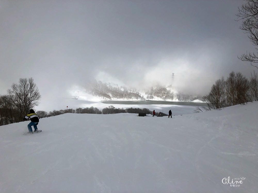 ▌2018日本滑雪  ▌陽光男孩苗場王子滑雪場，搭龍纜看田代湖