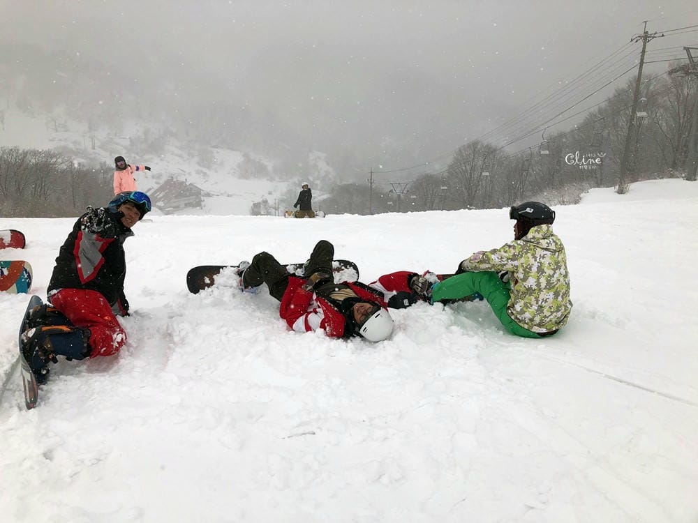▌日本滑雪  ▌陽光男孩上越國際滑雪場，滑雪中毒心得