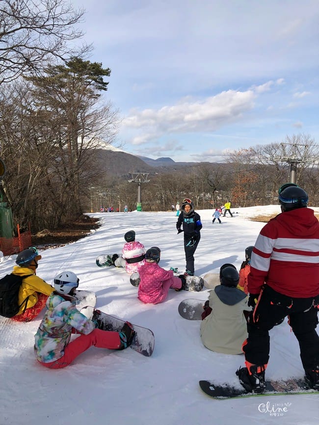 ▌日本滑雪  ▌輕井澤王子官方 中文王子滑雪學校，專業中文教練指導  ​ 安全快速的輕鬆上手。