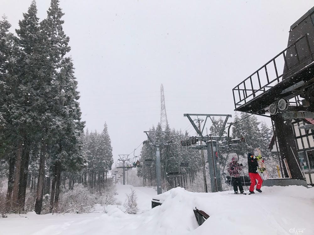 ▌日本滑雪  ▌陽光男孩上越國際滑雪場，滑雪中毒心得