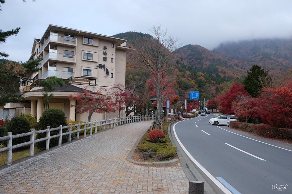 ▎河口湖住宿▎河口湖秀峰閣湖月。房間內就可欣賞到完整富士山美景