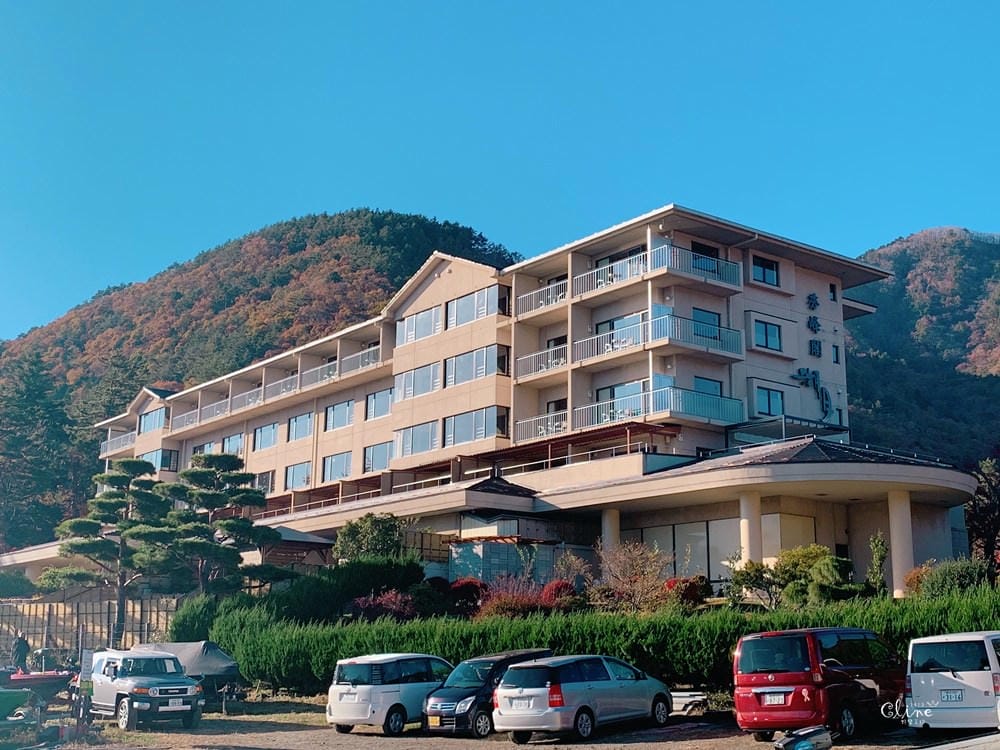 ▎河口湖住宿▎河口湖秀峰閣湖月。房間內就可欣賞到完整富士山美景