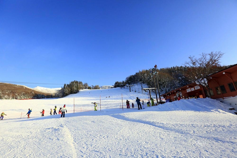 ▌藏王滑雪攻略▌快速地利用滑雪到達山頂。及雪道介紹、雪具租借、隱身在夢幻雪境的三五郎小屋