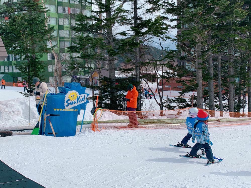 ▌星野度假村▌星野雪道介紹、雪具租借、雪票購買。陽光男孩滑雪心得