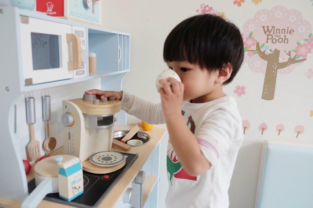 ▌團購▌北歐風質感玩具【荷蘭New Classic Toys木製廚房玩具組】配件豐富又可愛!