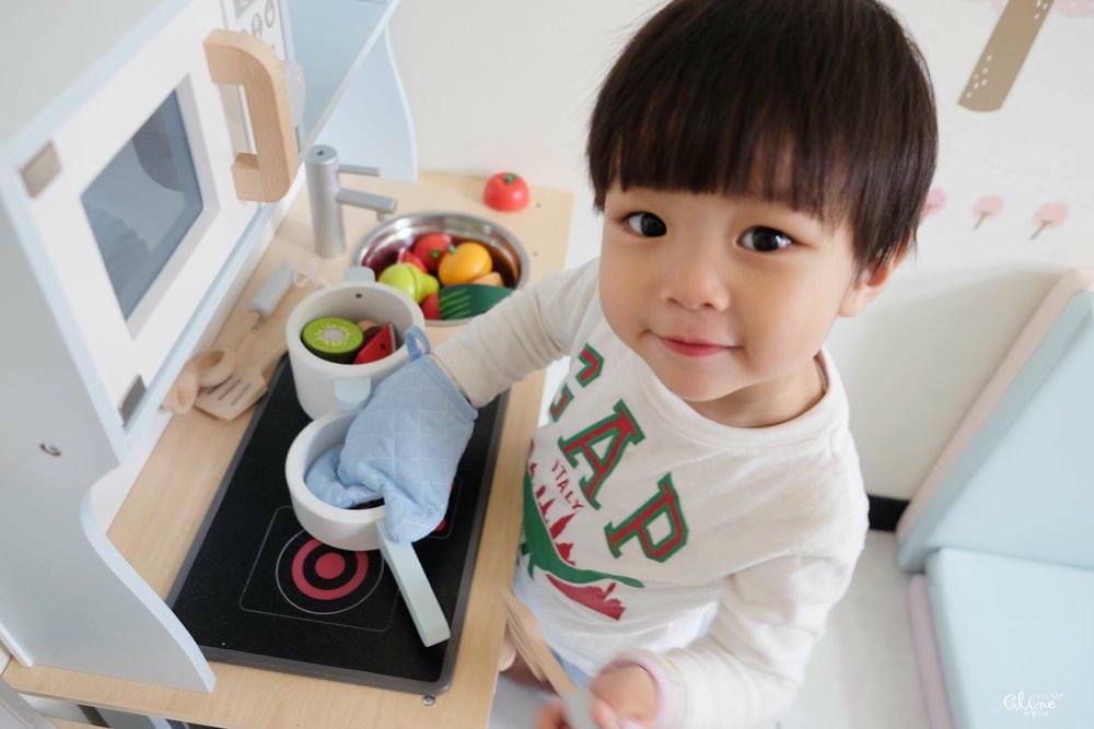 ▌團購▌北歐風質感玩具【荷蘭New Classic Toys木製廚房玩具組】配件豐富又可愛!
