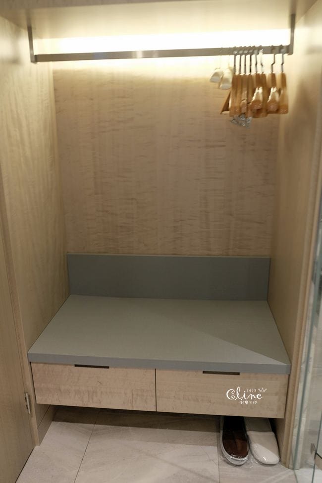 ▌新北住宿推薦▌板橋凱撒大飯店❤️高空無邊際泳池超美超有情調❤️兩天一夜飯店輕旅行，好好的給自己放鬆一夏～
