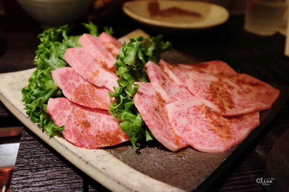 ▌沖繩美食▌焼肉 琉球の牛。超值的商業午餐CP值高，荷包瘦了也開心