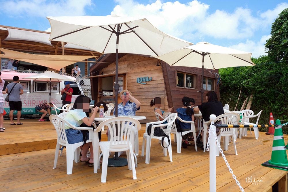 ▌ 沖繩景點美食推薦▌2019沖繩員工旅遊第二天。古宇利島，愛心石、蝦蝦飯、花人縫跟美國村美食