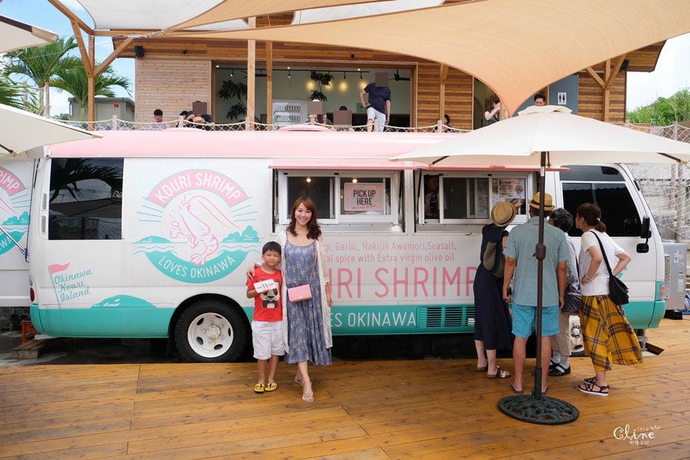 ▌ 沖繩景點美食推薦▌2019沖繩員工旅遊第二天。古宇利島，愛心石、蝦蝦飯、花人縫跟美國村美食