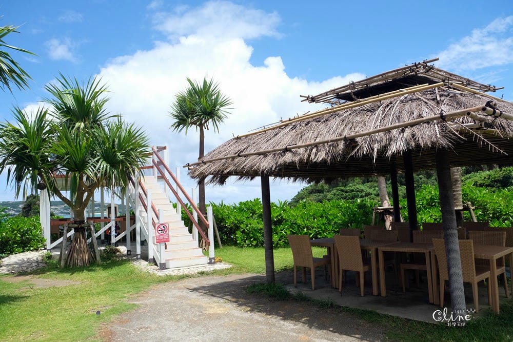 ▌ 沖繩景點美食推薦▌2019沖繩員工旅遊第二天。古宇利島，愛心石、蝦蝦飯、花人縫跟美國村美食