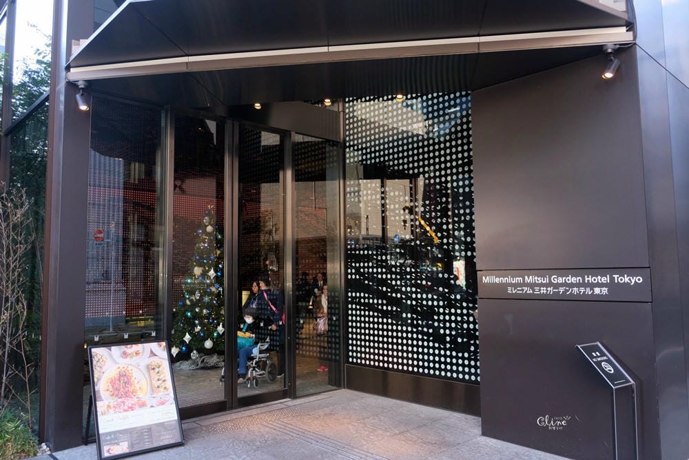 ▌東京住宿推薦▌東銀座地鐵出站30秒。♥銀座千禧三井花園飯店♥號稱是東京最貴的土地，滿街都是名牌與潮牌