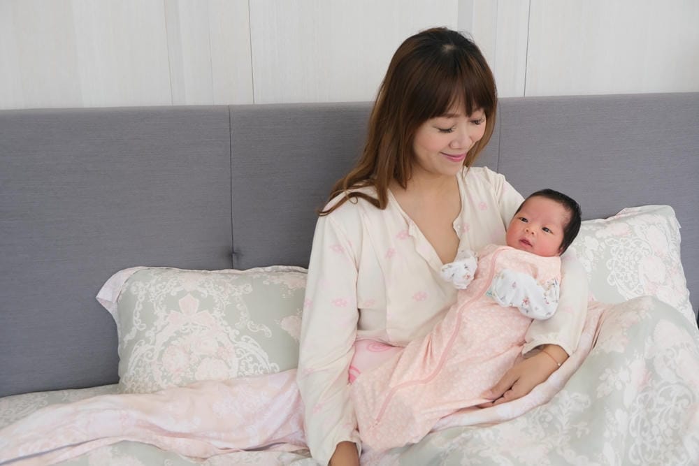 最強集乳神器【haakaa小花集乳瓶】山羊毛嬰兒髮梳、haakaa貝殼按摩器