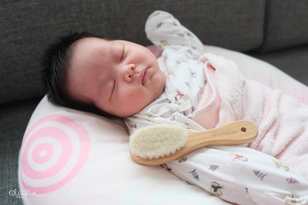 最強集乳神器【haakaa小花集乳瓶】山羊毛嬰兒髮梳、haakaa貝殼按摩器