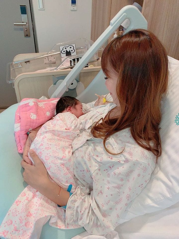 最強集乳神器【haakaa小花集乳瓶】山羊毛嬰兒髮梳、haakaa貝殼按摩器