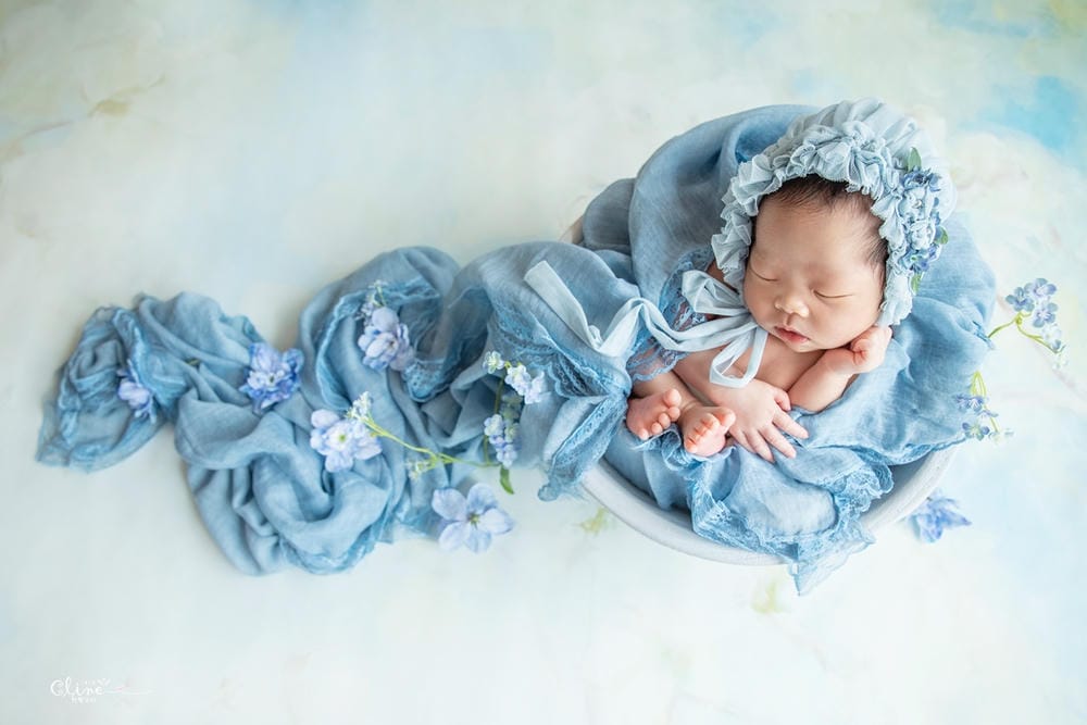 小珍珠夢幻新生兒寫真。親愛的莉絲新生兒攝影Katie Cloris Photography