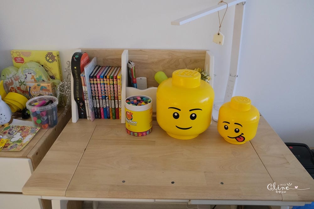 ▎兒童禮物團▎新款澳洲 BunnyTickles小沙發。樂高 LEGO收納盒。英國Little Brian兒童水彩棒。麵包超人童書