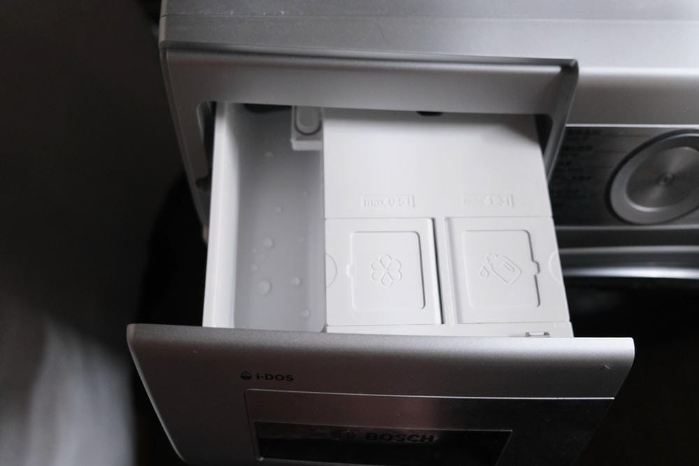 【德國Bosch i-Dos智慧滾筒洗衣機】精準計算洗劑、14種專業洗程。寶寶衣、羽絨衣、羊毛衣一機搞定!