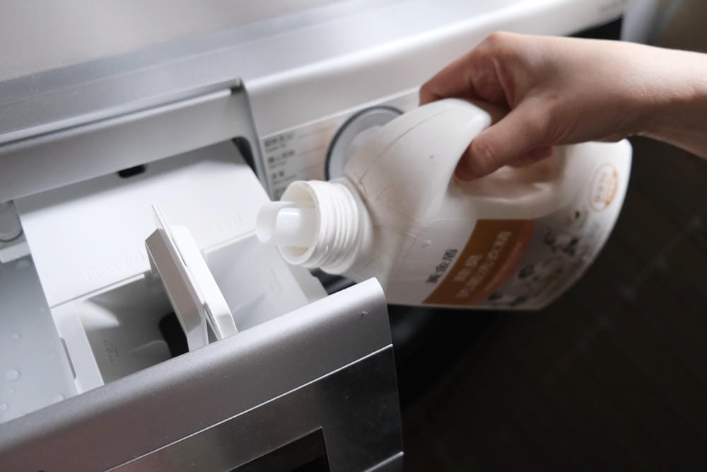 【德國Bosch i-Dos智慧滾筒洗衣機】精準計算洗劑、14種專業洗程。寶寶衣、羽絨衣、羊毛衣一機搞定!
