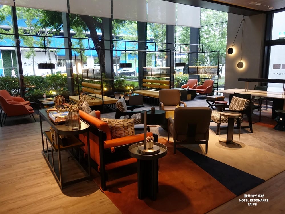 ▌台北住宿推薦 ▌台北時代寓所Hotel Resonance Taipei 。2020全新開幕超時尚旅店，房客可獨享星巴克早餐時段