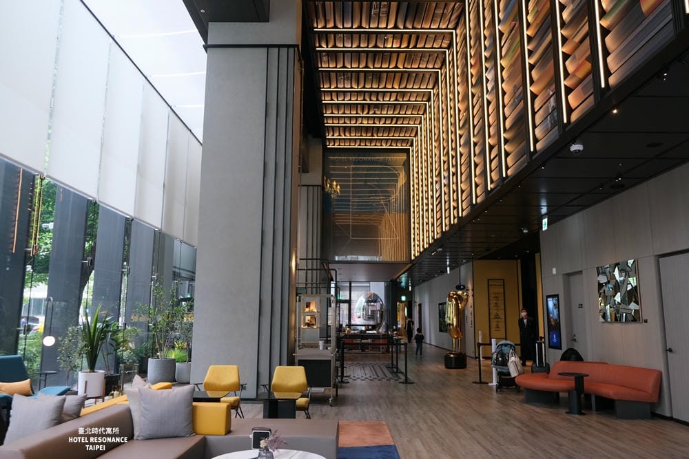 ▌台北住宿推薦 ▌台北時代寓所Hotel Resonance Taipei 。2020全新開幕超時尚旅店，房客可獨享星巴克早餐時段
