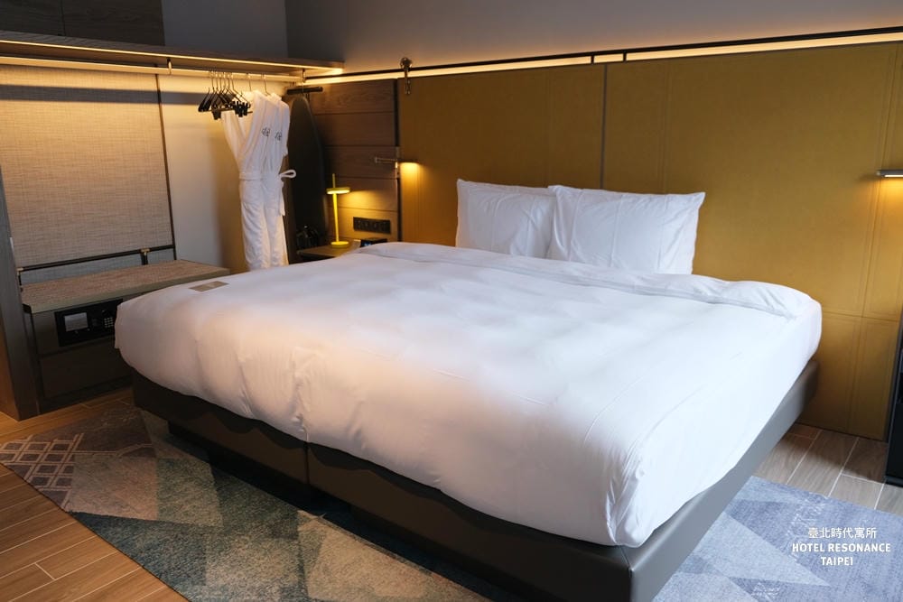 ▌台北住宿推薦 ▌台北時代寓所Hotel Resonance Taipei 。2020全新開幕超時尚旅店，房客可獨享星巴克早餐時段