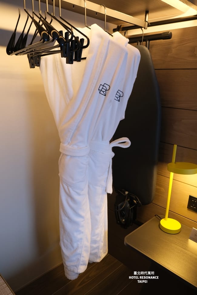 ▌台北住宿推薦 ▌台北時代寓所Hotel Resonance Taipei 。2020全新開幕超時尚旅店，房客可獨享星巴克早餐時段