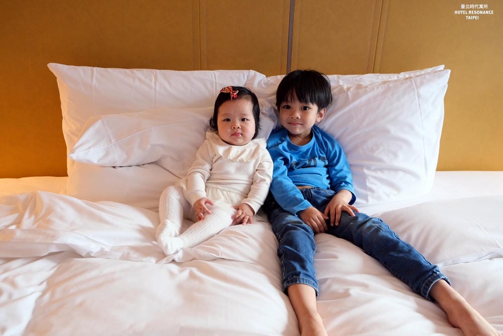 ▌台北住宿推薦 ▌台北時代寓所Hotel Resonance Taipei 。2020全新開幕超時尚旅店，房客可獨享星巴克早餐時段