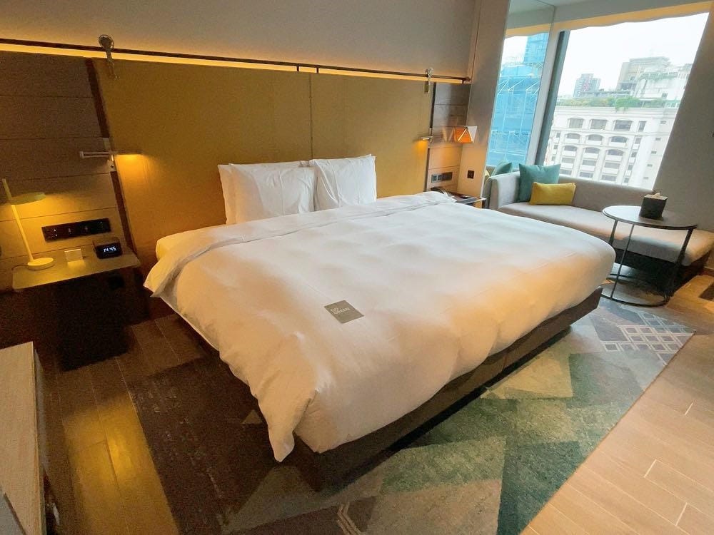 ▌台北住宿推薦 ▌台北時代寓所Hotel Resonance Taipei 。2020全新開幕超時尚旅店，房客可獨享星巴克早餐時段