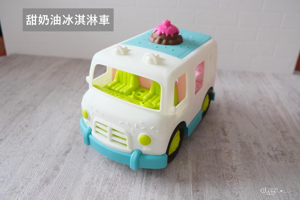 ▎限量團購▎讓男孩們瘋狂的美國B.toys 副牌Wonder Wheels玩具車。Driven系列工程車。Radio Flyer 系列車款